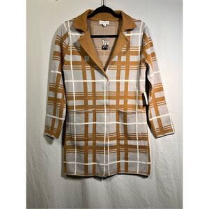 Autumn Skye Magnetic Button Closer Women’s Cardigan Sweater Yellow in Color Size